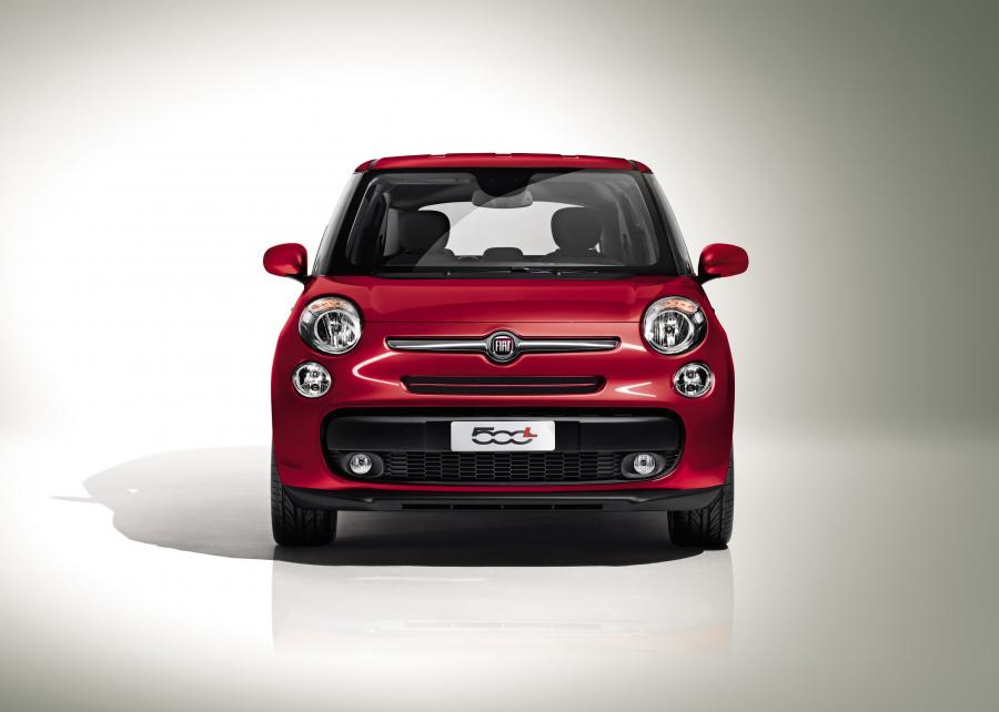  Fiat 500L 2012 года  (фото 54 из 84)